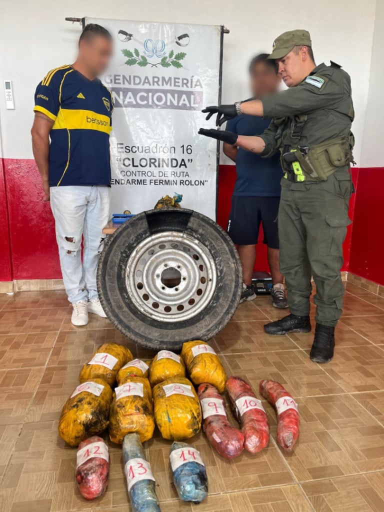 Los uniformados hallaron un total de 10 kilos 350 gramos de marihuana (Fuente: Noticias Formosa)