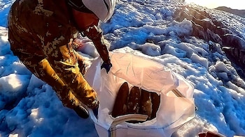 El deshielo de los glaciares italianos sacó a la luz 250 explosivos de la Primera Guerra Mundial ocultos durante un siglo
