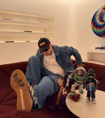 Bizarrap celebró en sus redes sociales la oportunidad de formar parte de Toy Story 5 utilizando la referencia a su misteriosa 'capítulo 42'