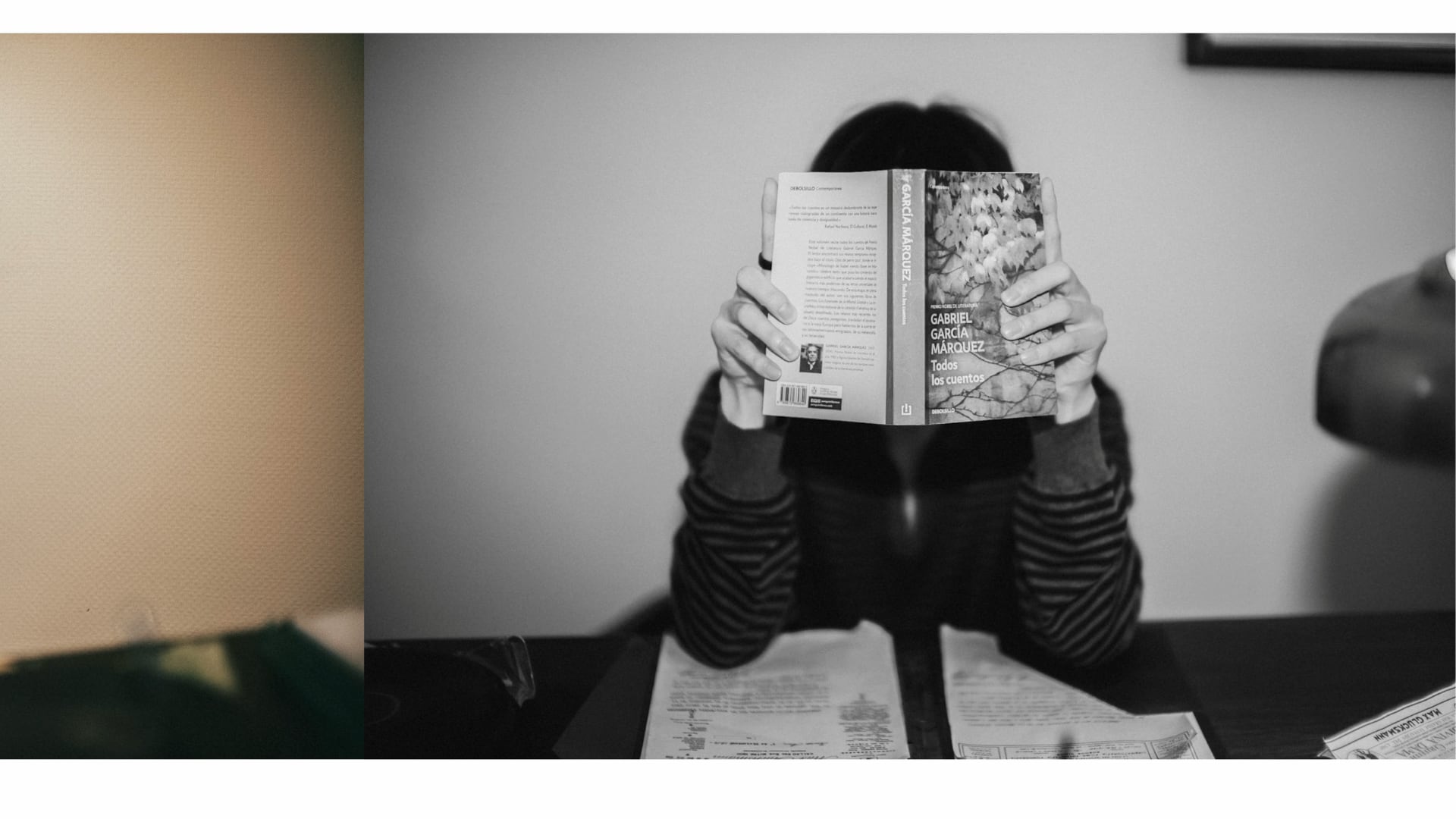 V, Taehyung, apareció posando y hojeando un ejemplar de Todos los cuentos, una recopilación de relatos de Gabriel García Márquez publicada en 1996 - crédito @mnijungkook/Instagram