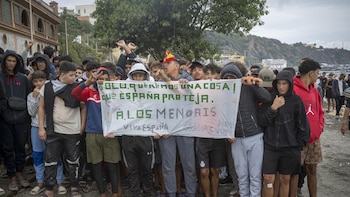 AI denuncia tortura y trato degradante de militares a migrantes tras visitar Ceuta y recopilar 22 testimonios