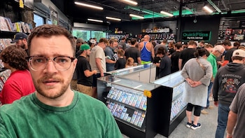 Empezó a vender videojuegos de segunda mano hace 7 años: hoy factura 4 millones de dólares al año