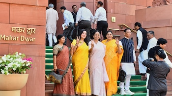 La propuesta para ampliar la representación femenina en la política india divide al Parlamento