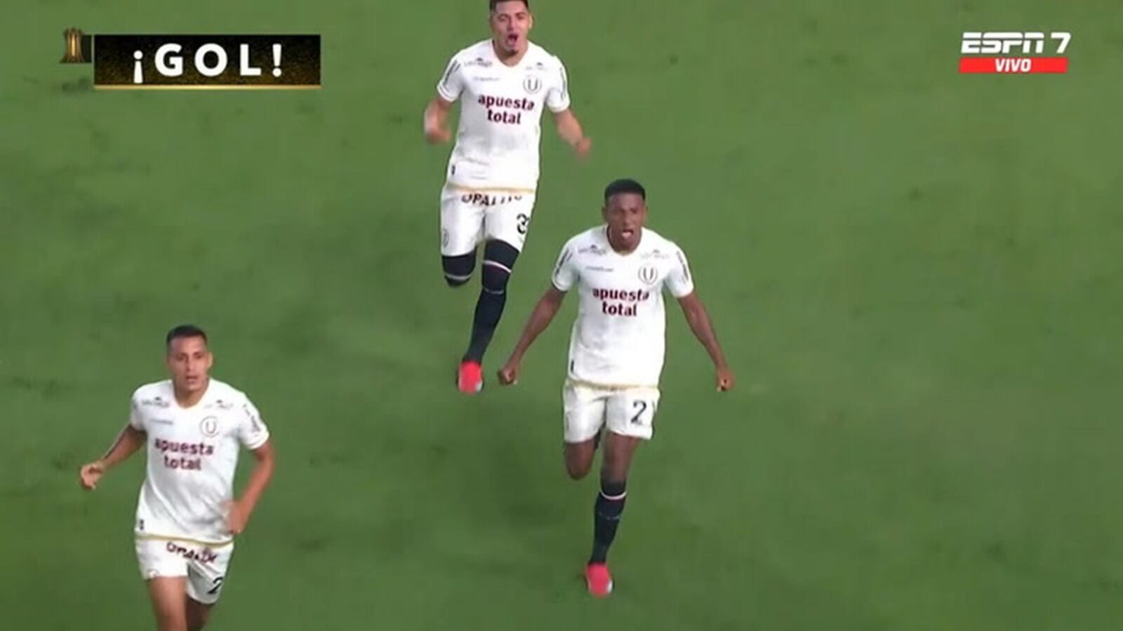 José Carabalí anotó gol para el 1-1 de Universitario vs Independiente del Valle por la Copa Libertadores 2025.