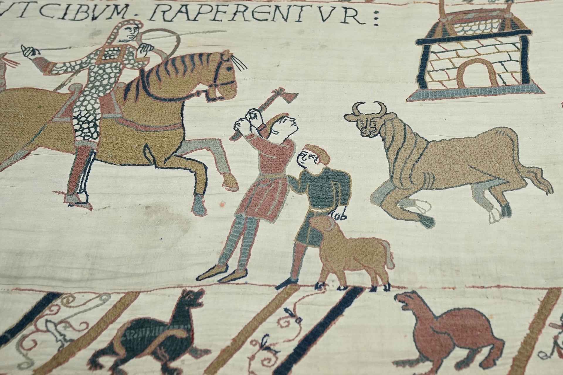 La exposición del Tapiz de Bayeux agotó entradas y el Museo Británico espera recibir un millón de visitantes hasta julio de 2027