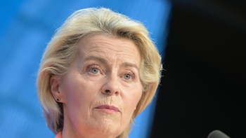 Von der Leyen ofrece ayuda de la UE a Nepal tras las "devastadoras" inundaciones