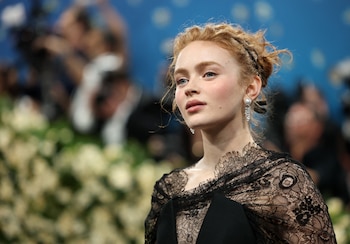 La fama de Sadie Sink, con más de 30 millones de seguidores en Instagram, la llevó a limitar los encuentros con fanáticos tras las funciones en el Teatro Harold Pinter (REUTERS)