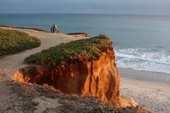 Terramar Beach sobresale por su atmósfera apacible y residencial, situada también en el extremo oeste de la isla de Galveston.