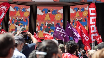 Cerca de 3.000 personas salen a la calle en Madrid este 1 de Mayo para exigir mejores salarios, vivienda y democracia