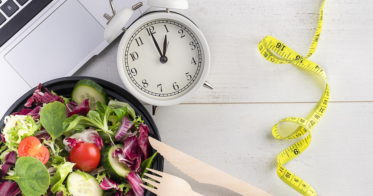 Los riesgos y beneficios del ayuno intermitente, la dieta de moda que enciende el debate entre los expertos - Infobae