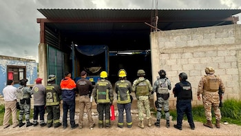 Aseguran camiones y más de 17 mil litros de huachicol en Puebla