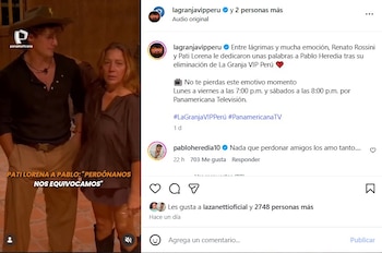 Pati Lorena, visiblemente afectada, de pie junto a Pablo Heredia, quien la mira con una expresión comprensiva en un entorno rústico