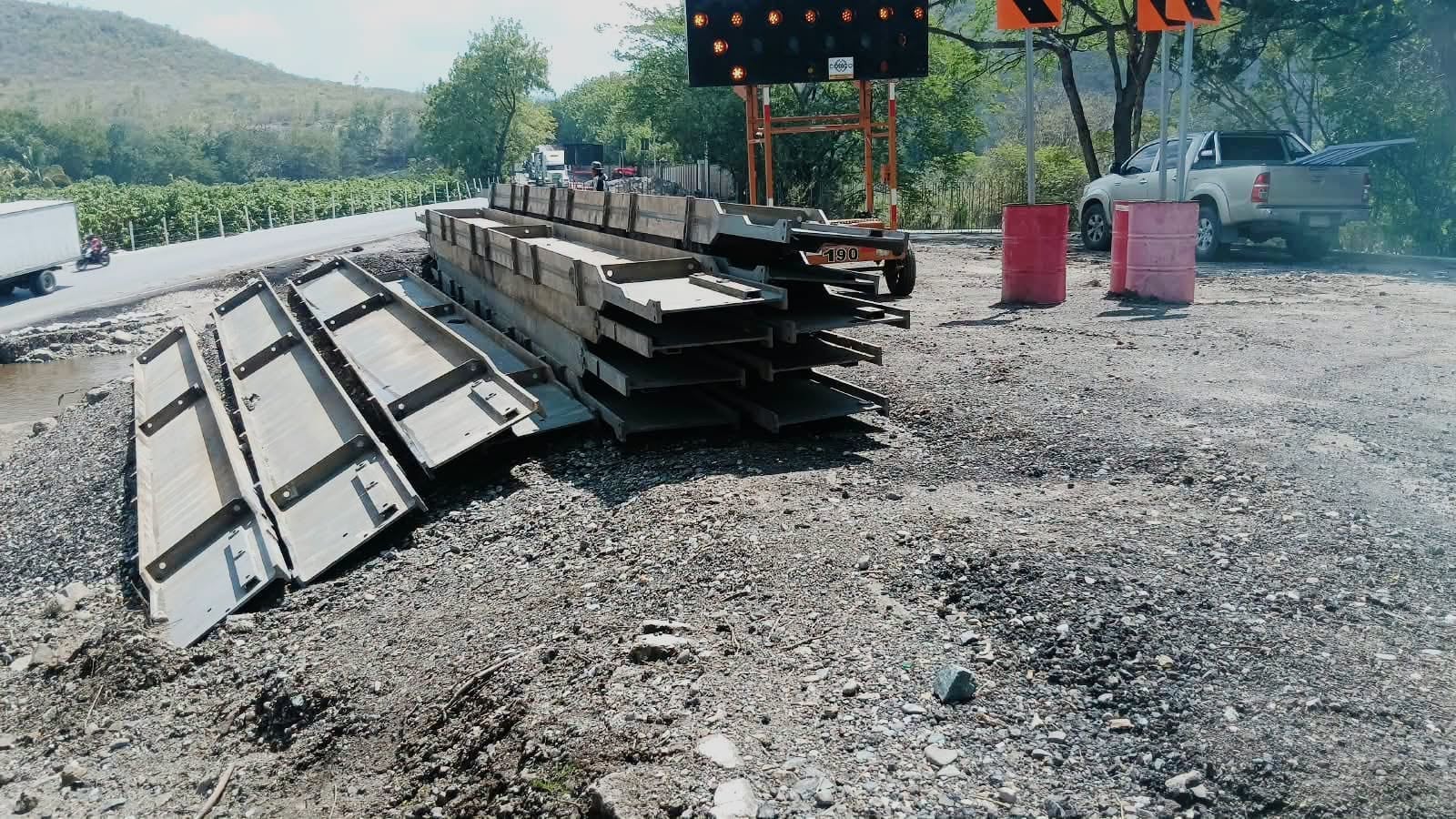 El Ministerio de Comunicaciones de Guatemala iniciará el lunes el montaje de un puente Bailey en el kilómetro 111 de la ruta al Atlántico. (Dirección General de Caminos de Guatemala)