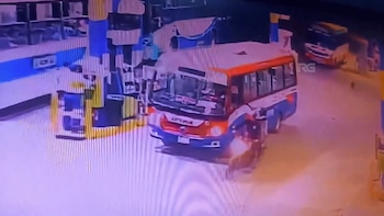 Carabayllo: chofer es baleado mientras