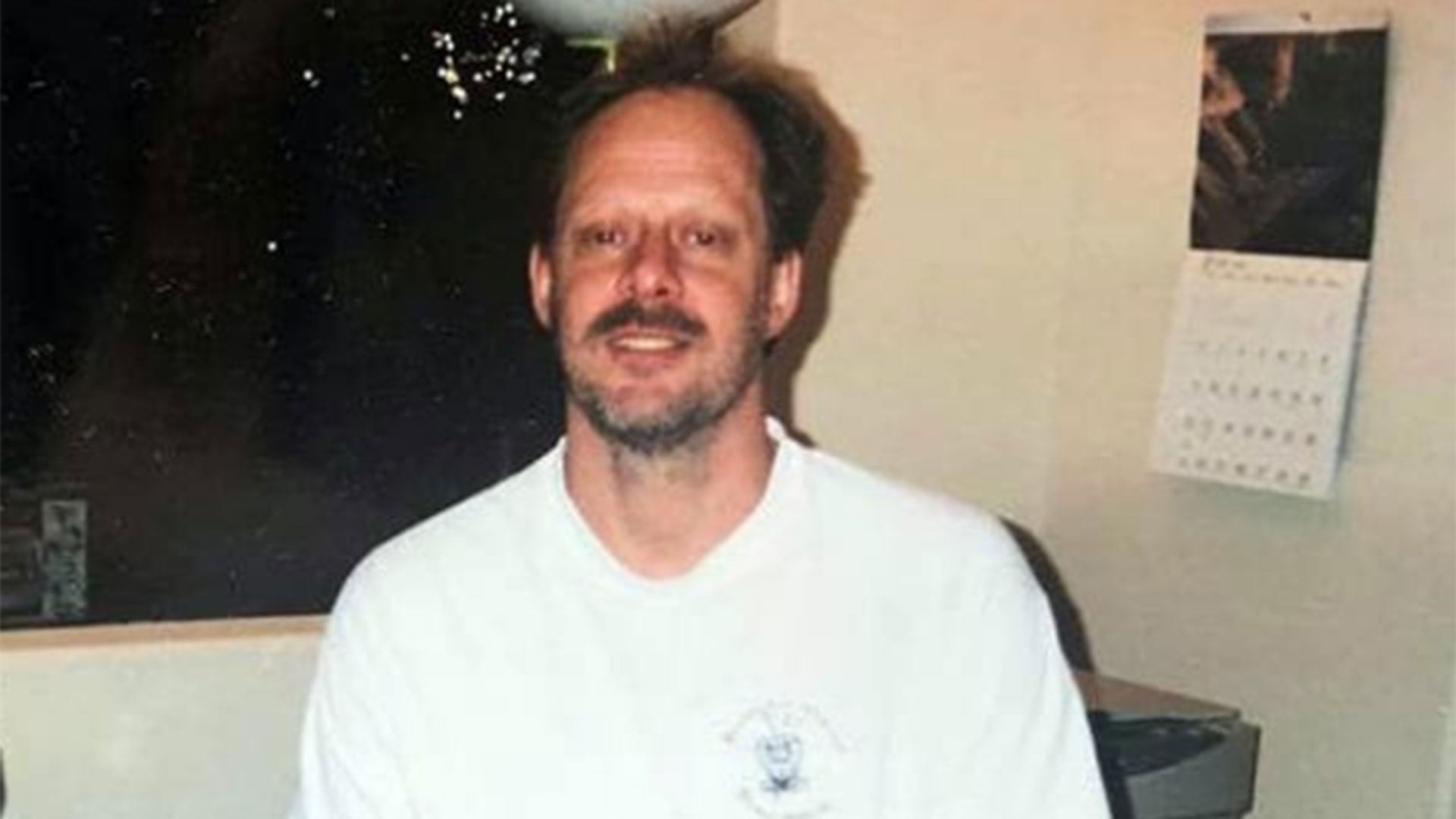 Stephen Paddock en una foto años antes del tiroteo. El informe policial determinó que el atacante no dejó nota de suicidio ni mantenía vínculos con organizaciones extremistas o terroristas