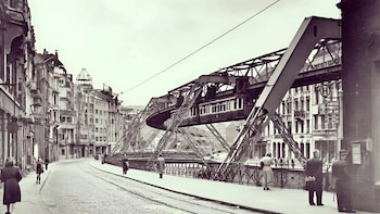 Eugen Langen ideó el monorraíl