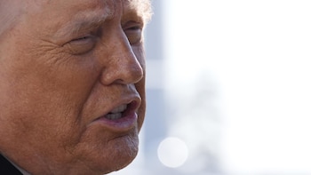 Trump proclama el comienzo de