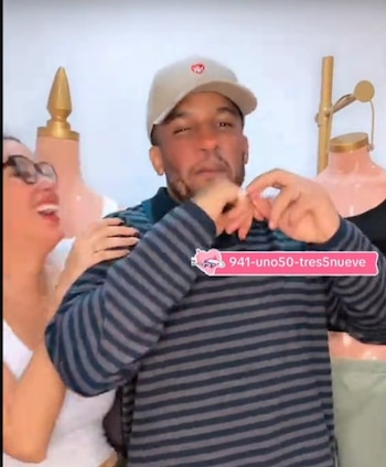 Xiomy Kanashiro bromea con sus ventas por el cumpleaños de Farfán y él responde: “Mucha galaxia”. Captura: Tiktok.