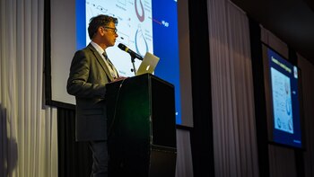 Cingolani se destaca en la