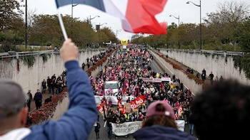 Los 'chalecos amarillos' convocan un "tercer acto" de protestas para el próximo sábado en Francia