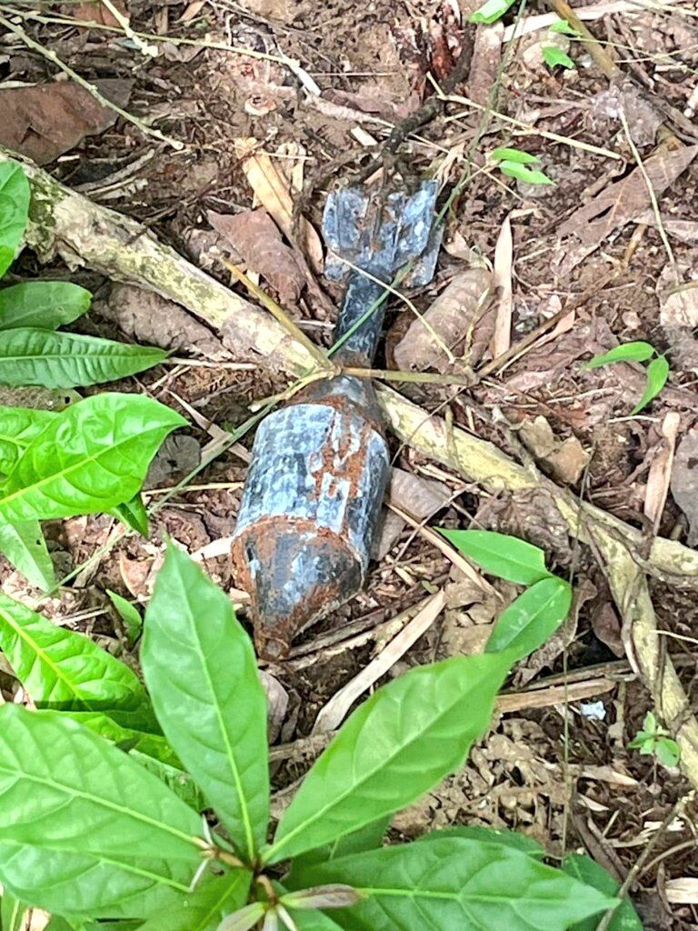 Un operativo similar se registró en el norte del Cauca, donde un vehículo abandonado generó el cierre preventivo de la vía Miranda-Corinto hasta ser descartado el riesgo - crédito @Ejercito_Div1 / X