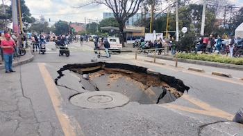 Se abrió un cráter en