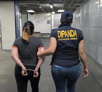Captura de Zuly “N”, alias “La Canche”, refuerza la lucha contra la Mara Salvatrucha y el uso de armas robadas en Guatemala. (Cortesía: PNC Guatemala)