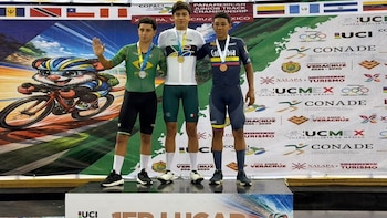 México conquista ocho medallas en el Panamericano Junior de Ciclismo de Pista en Xalapa