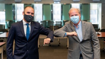 Guzmán se reunión ayer con