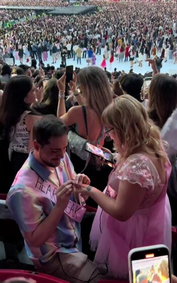 La pareja vive en Oporto,