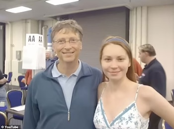 Bill Gates y Mila Antonova,