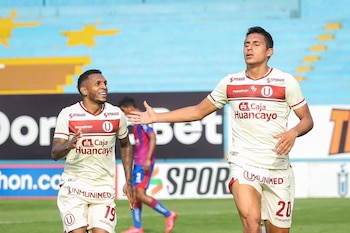 Universitario goleó 4-0 a Alianza