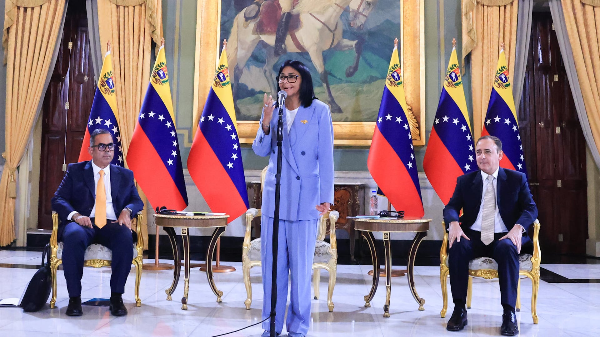 La presidenta encargada de Venezuela, Delcy Rodríguez, habla en el marco de la firma del memorando de entendimiento entre su gobierno y GE Vernova (EFE)