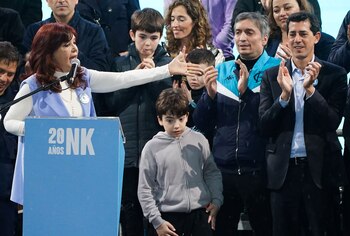 Cristina Kirchner junto a su
