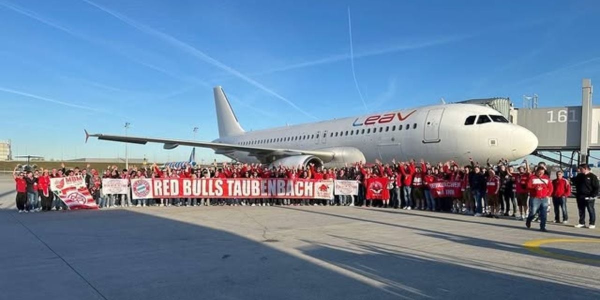 Un grupo de hinchas del Bayern Múnich alquiló un avión privado para viajar juntos a Madrid y su historia se hizo viral (Facebook/Red Bull Taubenbach)
