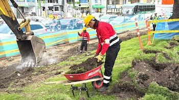La intervención se relaciona con intereses inmobiliarios como Lagos de Torca, priorizando expansión urbana sobre necesidades reales de movilidad - crédito IDU
