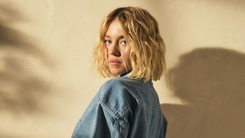 Sydney Sweeney lanza nueva campaña con American Eagle tras polémica previa