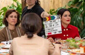 Imágenes del rodaje de 'Tal vez', la película de Arima León con Adriana Ugarte.