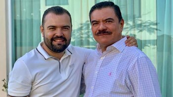 Quirino Velázquez y su hijo,