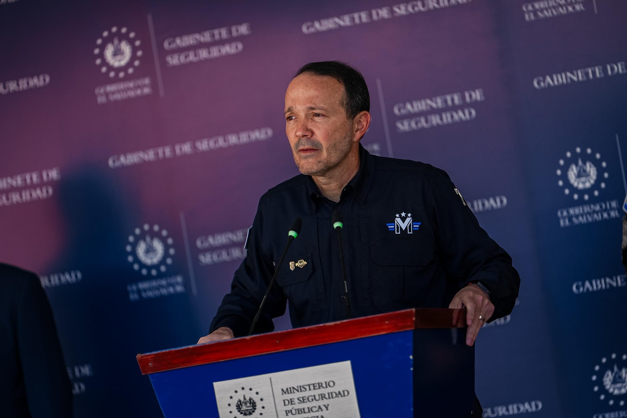 El ministro de Justicia, Gustavo Villatoro, anunció un combate frontal hacia grupos que se dedican al contrabando, en respuesta a los recientes hechos de violencia./(Ministerio de Justicia y Seguridad)