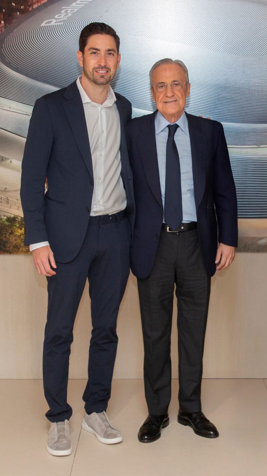 Una gira por clubes de Europa permitió a Carlos Abriata conocer proyectos de infraestructura y desarrollo comercial en entidades deportivas de élite