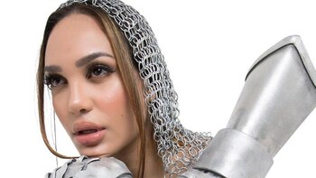 Andrea Valdiri calentó las redes