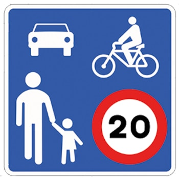 Nueva señal de tráfico. Zona