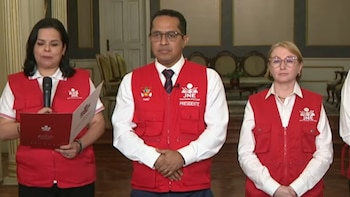 Denuncian constitucionalmente a Roberto Burneo y piden su inhabilitación por 10 años