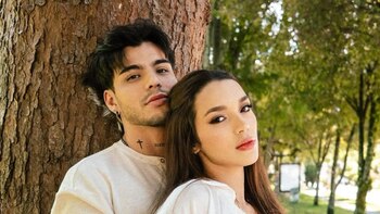 Sebastián Villalobos inició el año con inesperada noticia a sus fanáticos: “Estamos enamorados”