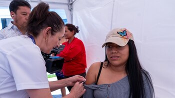 Inició la campaña de vacunación