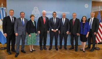 Massa con senadores de los estados unidos