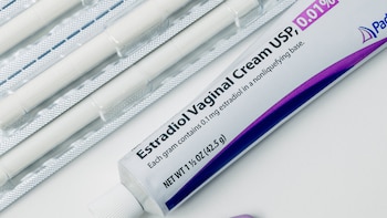 ¿Debes usar estrógeno vaginal para los síntomas de la menopausia?