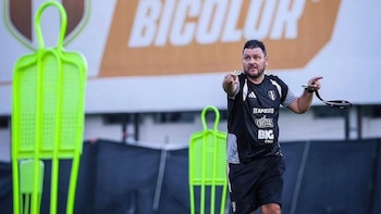 Thiago Kosloski profundiza acerca del cambio de localía de Perú a la altura: “Hay que tener una estrategia para las Eliminatorias como hizo Bolivia”