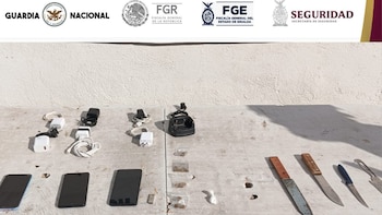 Encuentran dosis de droga, celulares